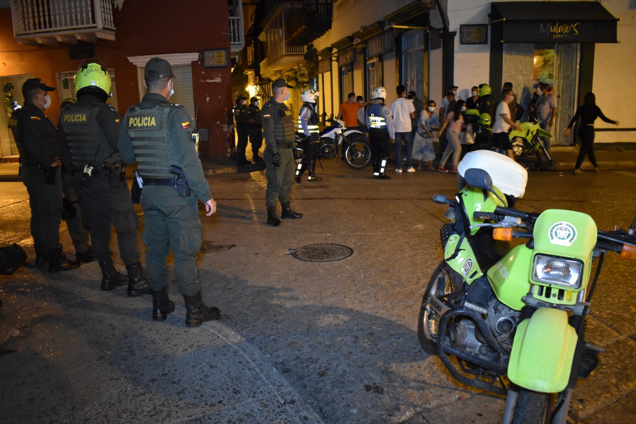31 sancionados por violar el toque de queda en el Centro Histórico ...